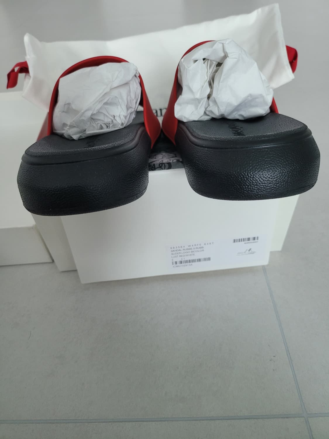 🔥새상품 발끝에서 완성되는  럭셔리, 알렉산더 맥퀸 풀 슬라이드 슬리퍼 상품이미지3