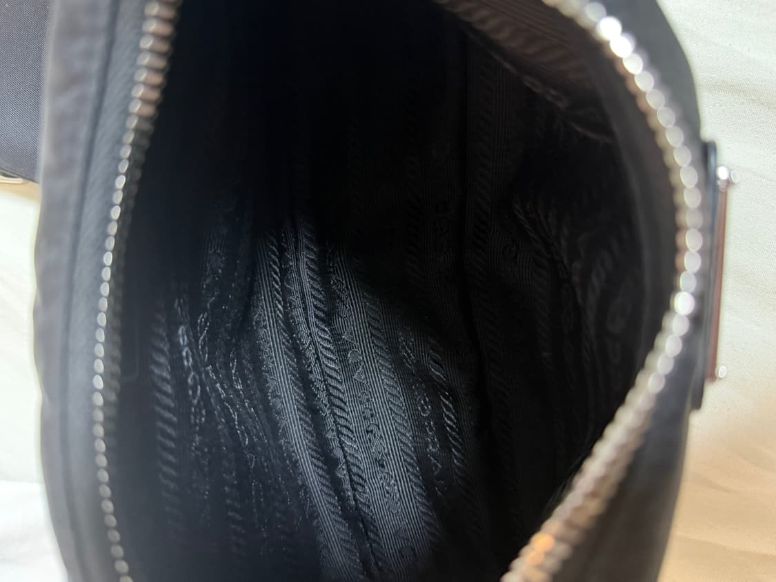 프라다 테수토 여성호보백 블랙 풀구성 / 24년8월 일본오사카매장직접구매 상품이미지5