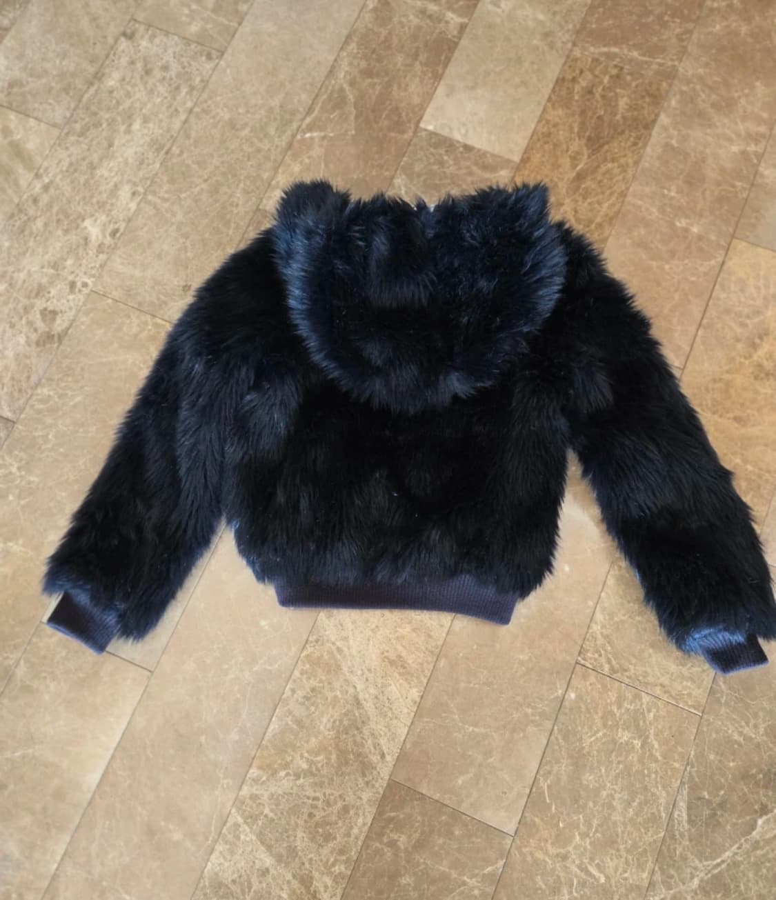 쥬시 꾸뛰르 블랙 퍼 후드 자켓 상품이미지2