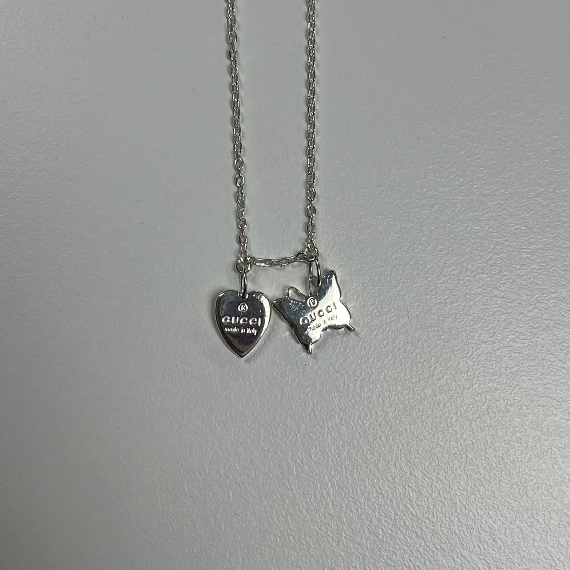 구찌 하트 나비 목걸이 상품이미지3