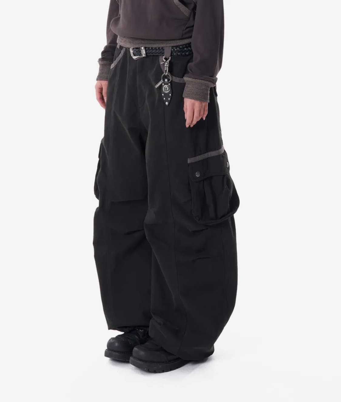 Knee Pin-tuck Contrast Cargo Pants  상품이미지1