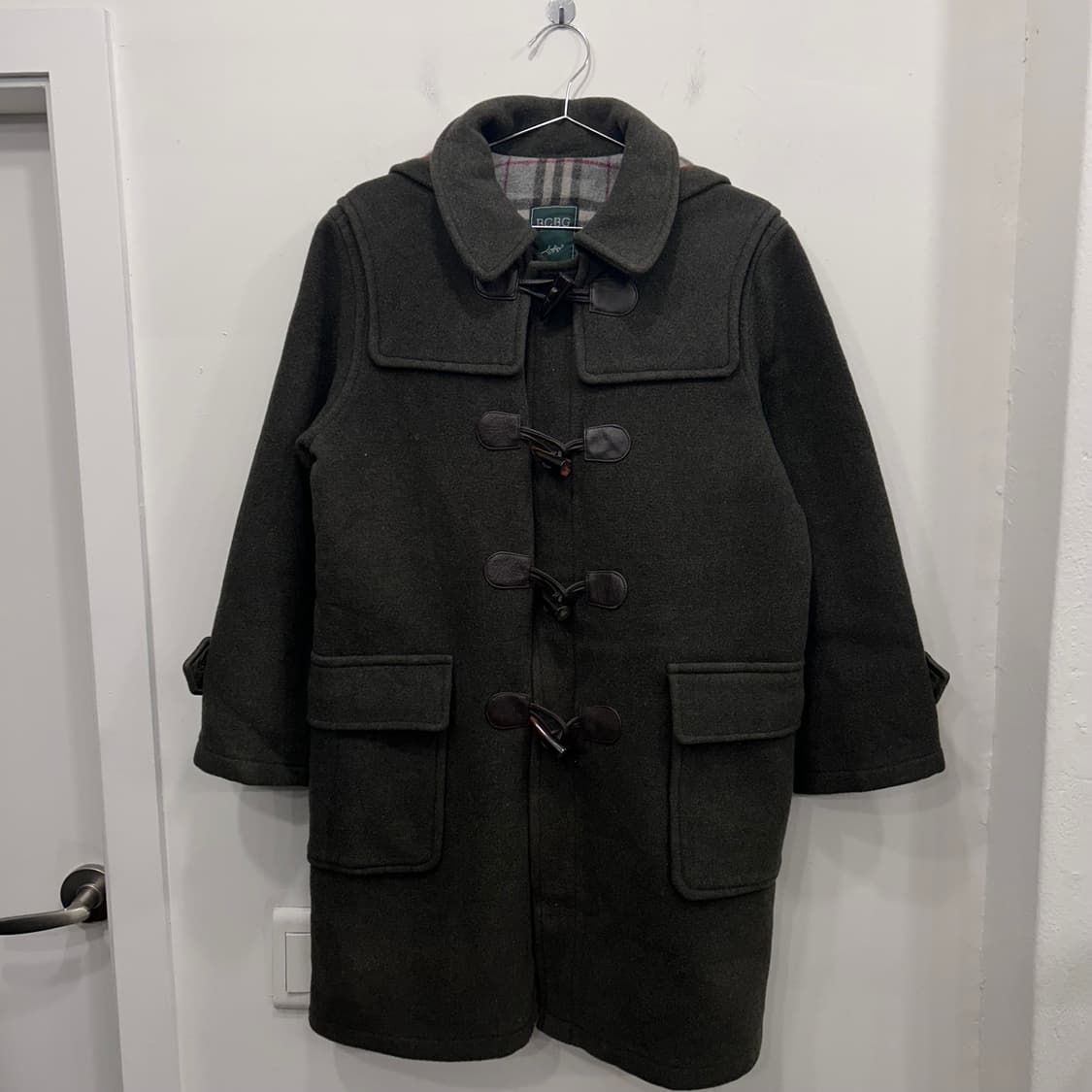 BCBG 여성 숄더패치 후드 울 더플 롱코트 상품이미지2