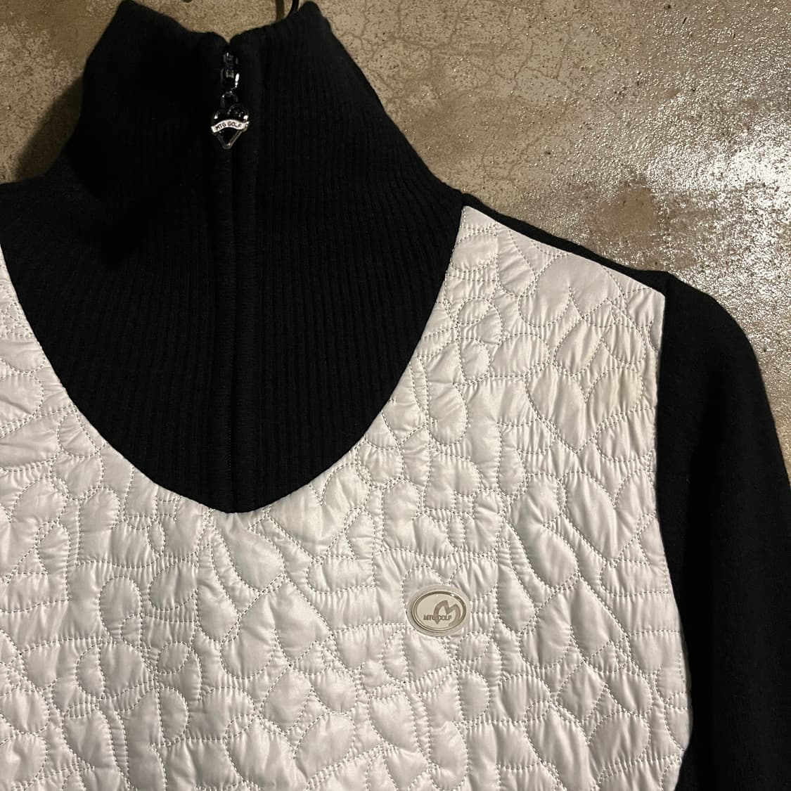 메트로시티 MTG GOLF 반집업 폴라 니트 상품이미지2