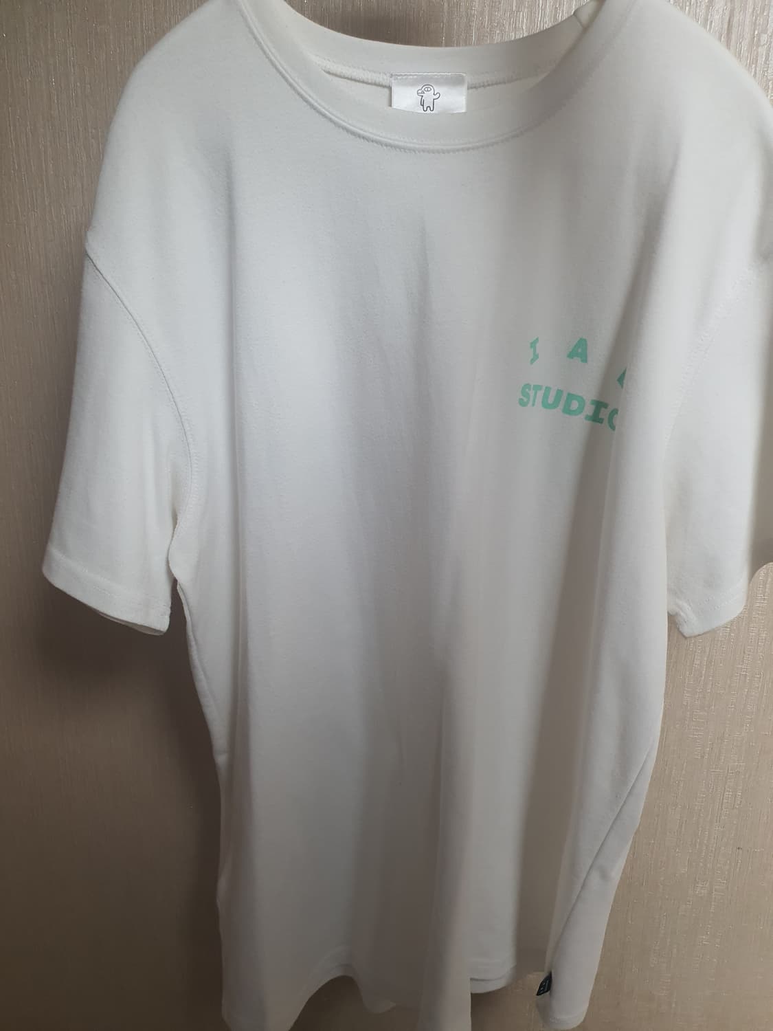 아이앱 스튜디오 카카오 콜라보 반팔 티셔츠 L 상품이미지2