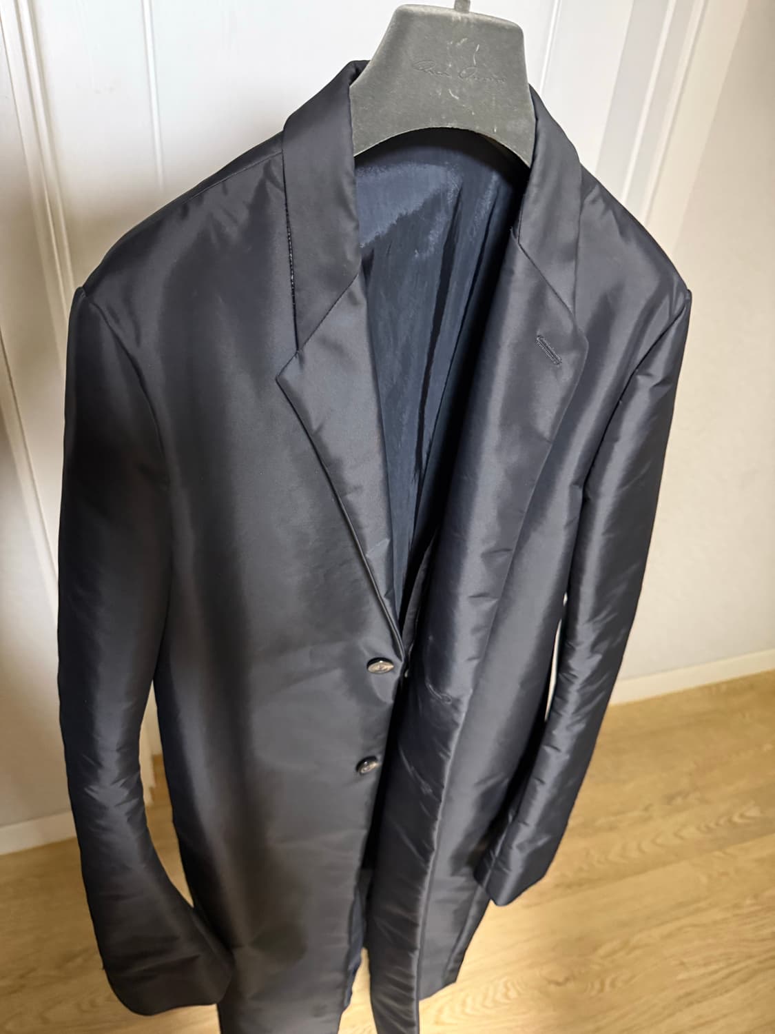 릭오웬스 나일론 싱글 롱 블레이저 (RM813TP015) 상품이미지4