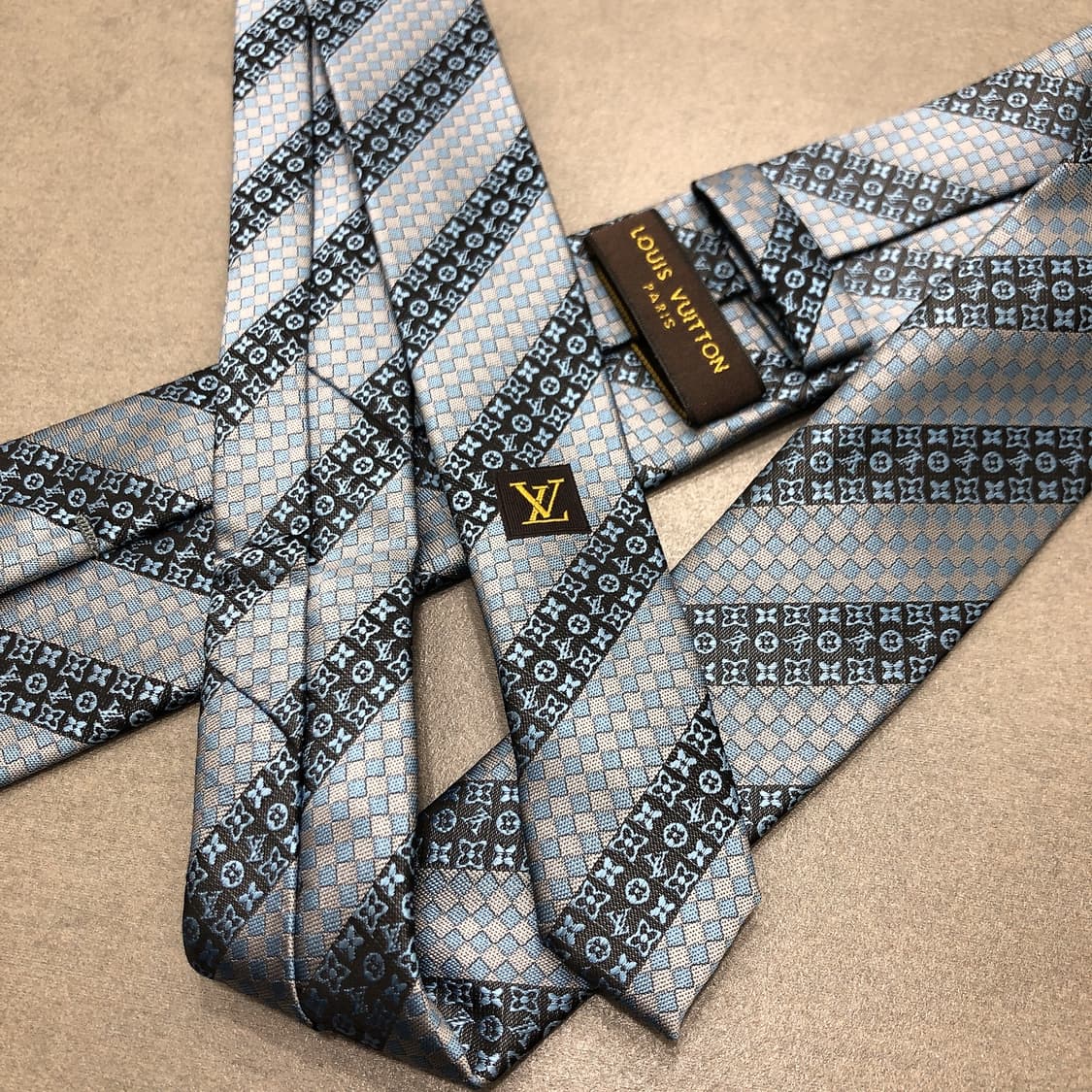 루이비통 이태리 넥타이 상품이미지4