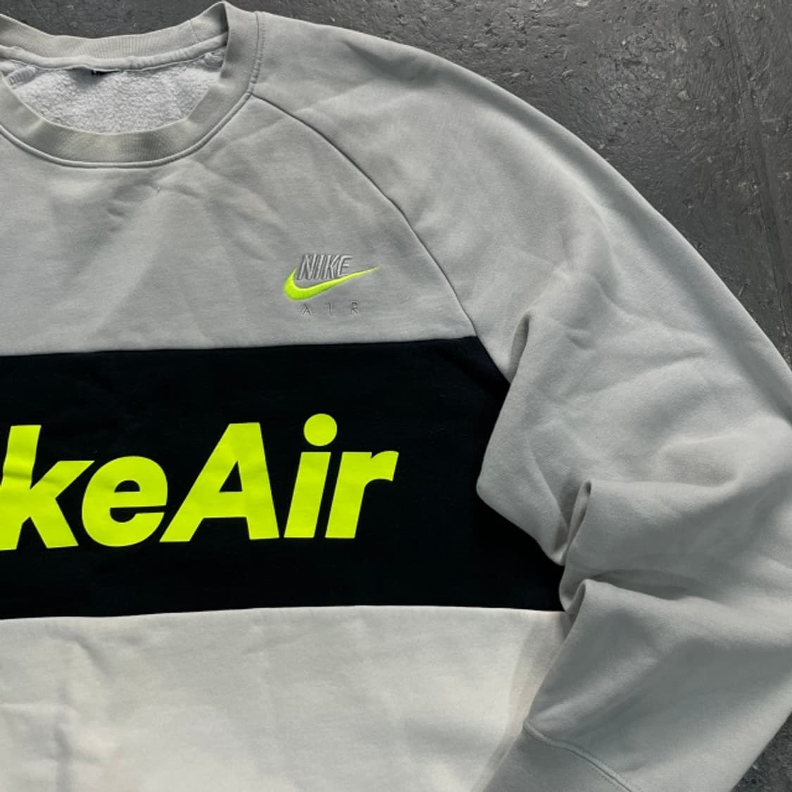 105 나이키 에어 맨투맨 상품이미지2