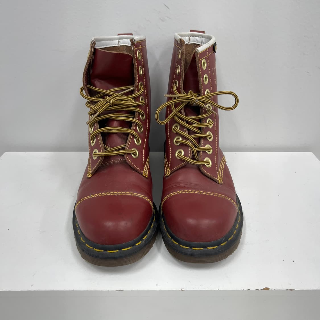 닥터마틴 캡퍼스 8홀 부츠 워커 41 상품이미지2