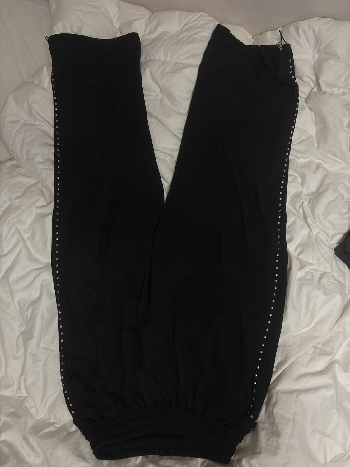 알디유 라인 스터드 팬츠 상품이미지5