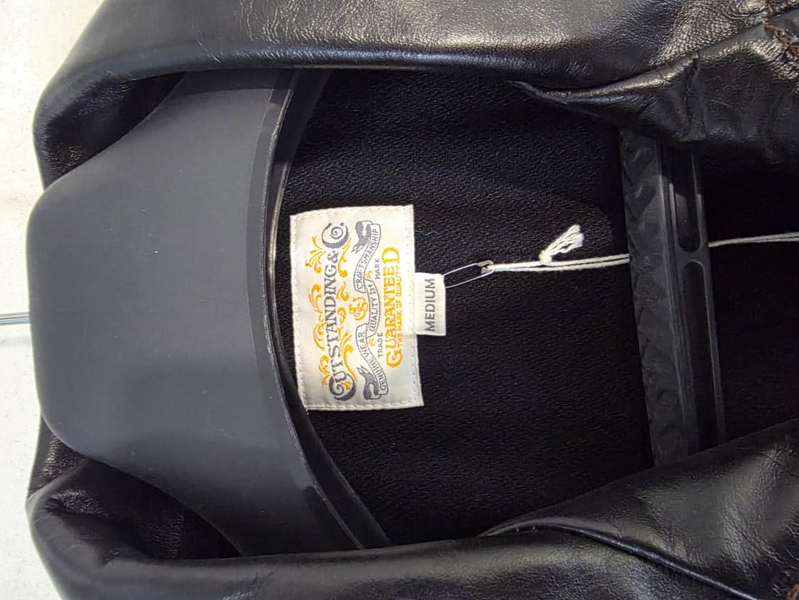 아웃스탠딩 가죽자켓 M사이즈 상품이미지2