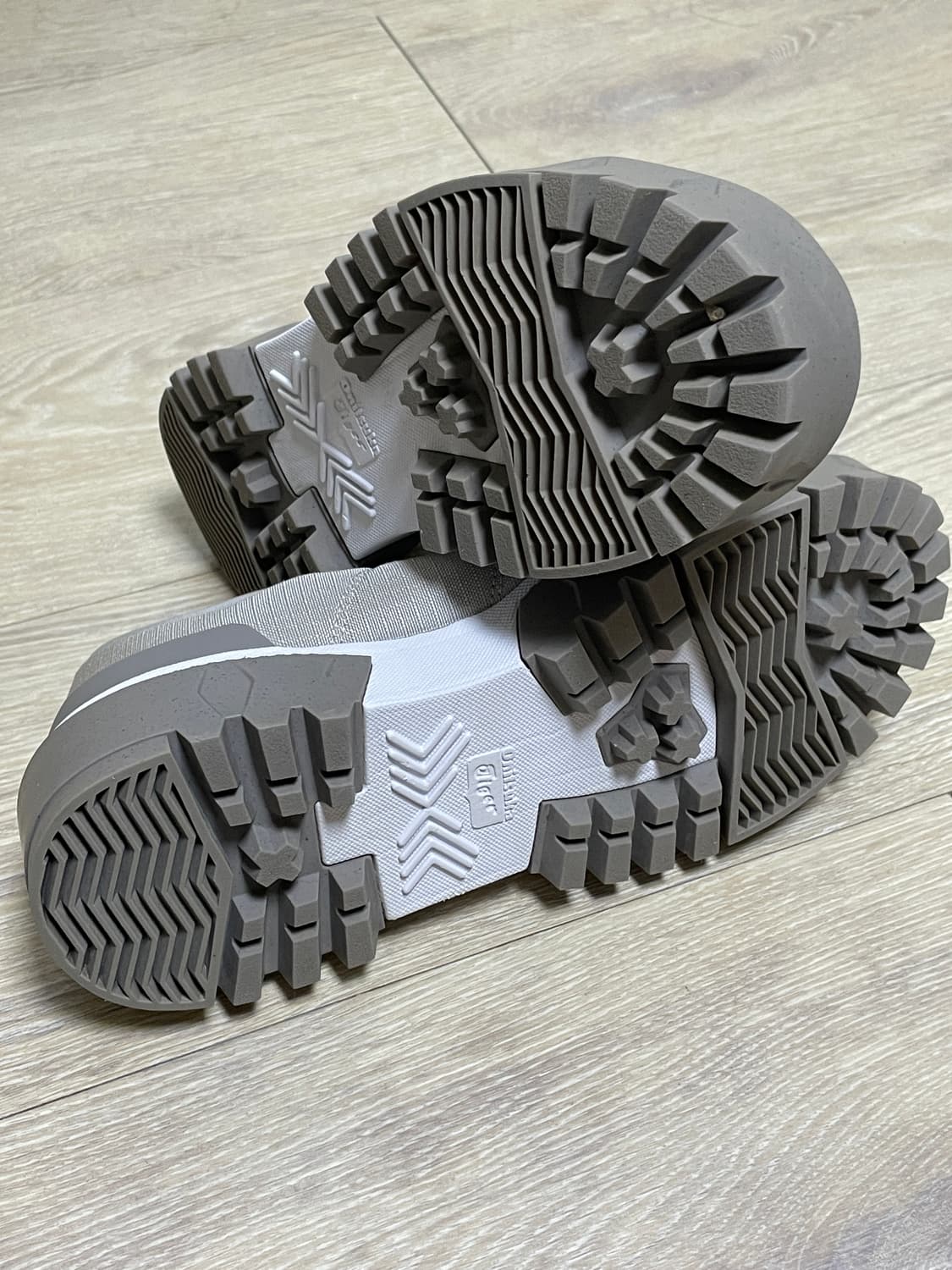 오니츠카타이거 HMR 피크 로 245mm 상품이미지4