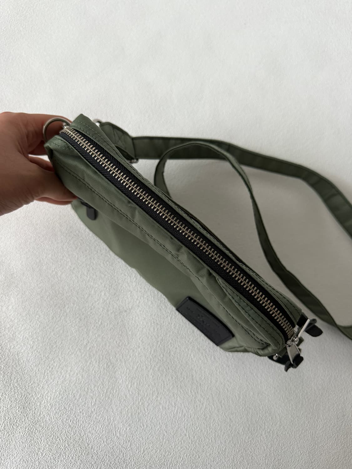 TRVR 미니 크로스백 상품이미지5