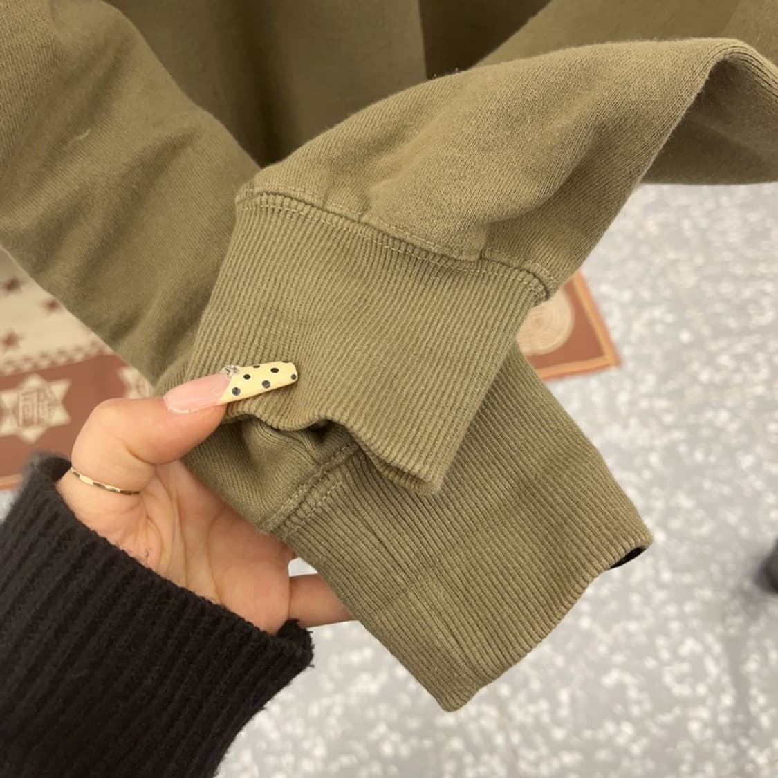 디스이즈네버댓 빈티지 레트로 올리브카키 맨투맨 S C09690 상품이미지7