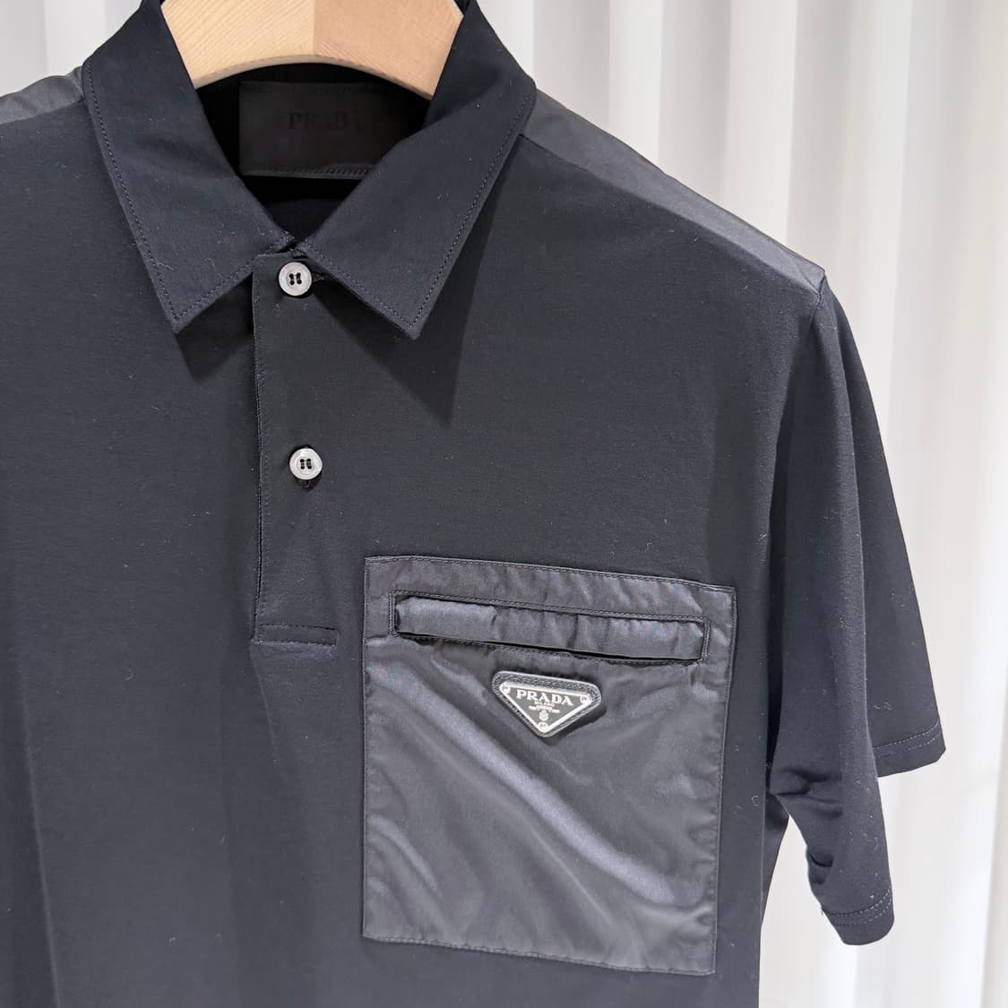 (A+/M) / 프라다 리나일론 디테일 스트레치 코튼 폴로 반팔 셔츠 상품이미지4