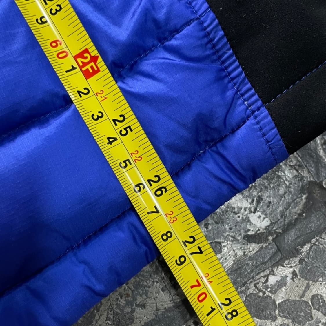 100 와이드앵글 경량패딩 상품이미지8