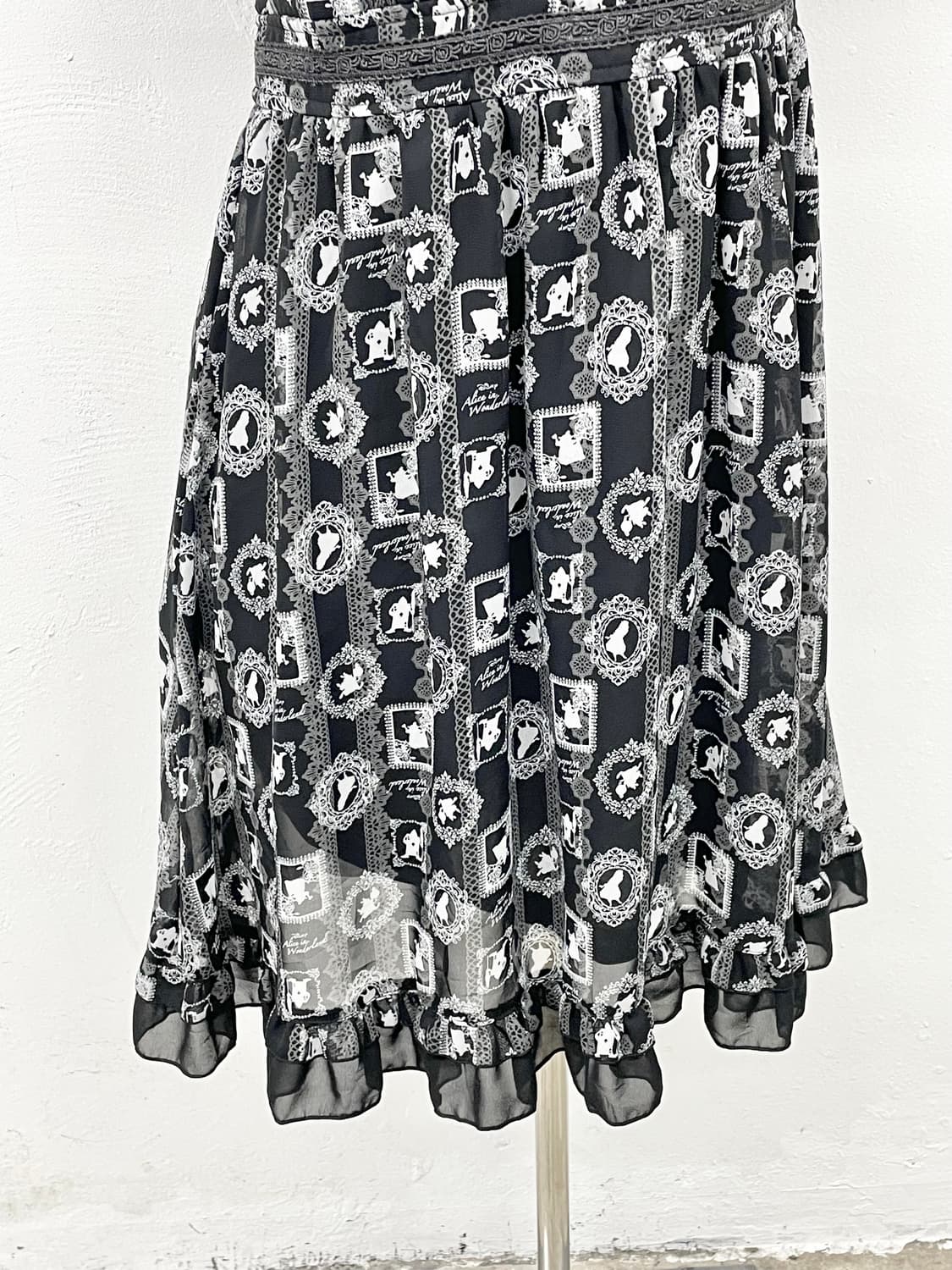 액시즈팜 고딕 로리타 원피스 상품이미지3