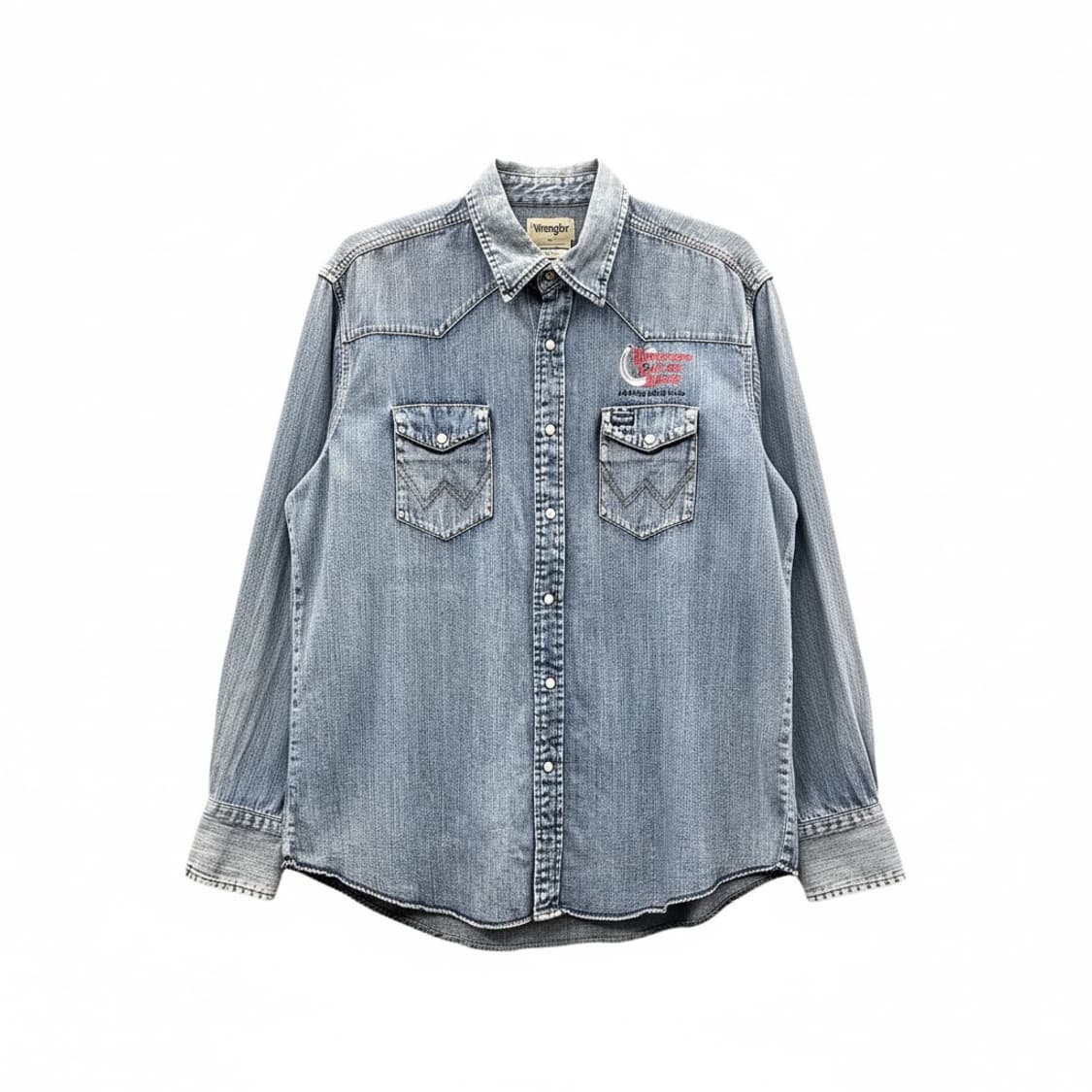 랭글러 웨스턴 데님 셔츠 투포켓 레터링 디테일 중청 상품이미지1