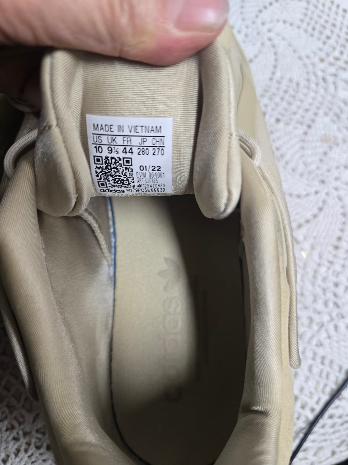 아디다스 오젤리아 스니커즈 270 상품이미지8