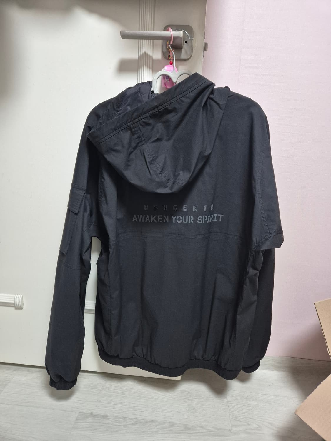 데상트 우븐자켓 상품이미지2