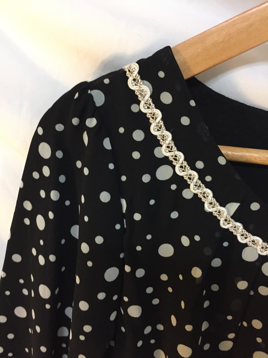 도트 레이스 리본 블라우스 상품이미지5