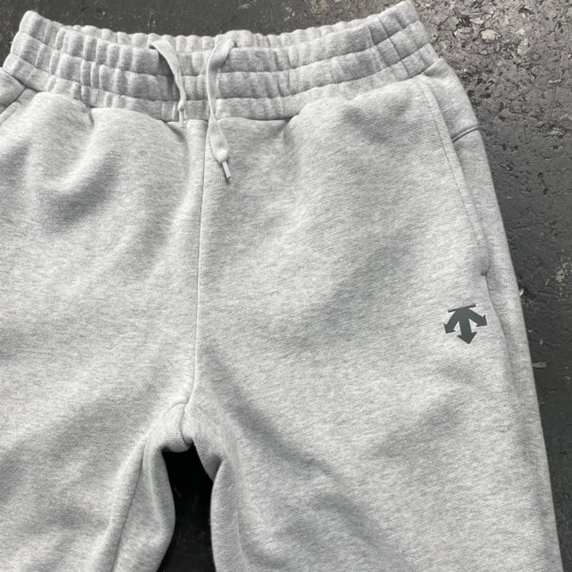 95 데상트 스웻팬츠  상품이미지2