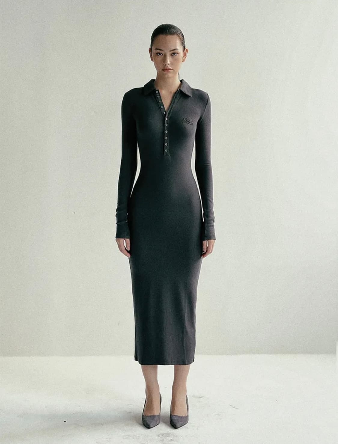 [새상품]배드블러드 비욘드 소프트 폴로 드레스 (블랙/챠콜 M) 상품이미지1