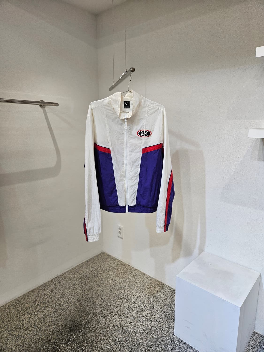 나이키 쓰로우백 우븐 자켓 상품이미지1