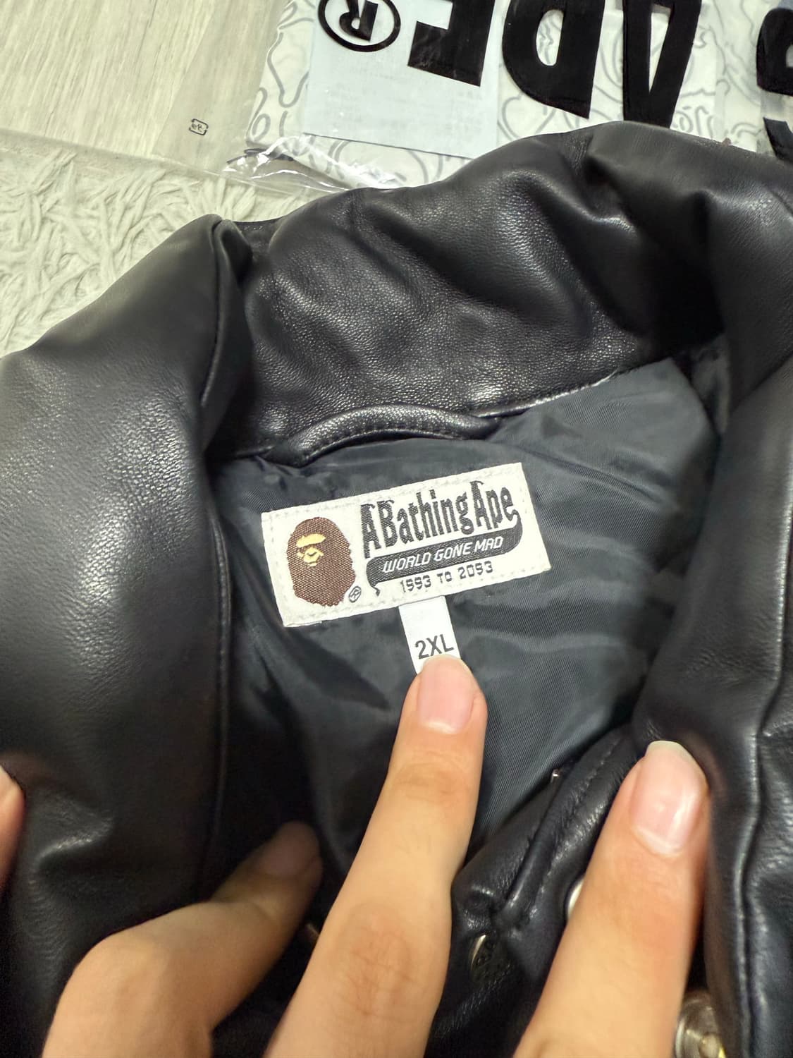 (XXL,2XL)BAPE 베이프 레더 다운 자켓 패딩 상품이미지3