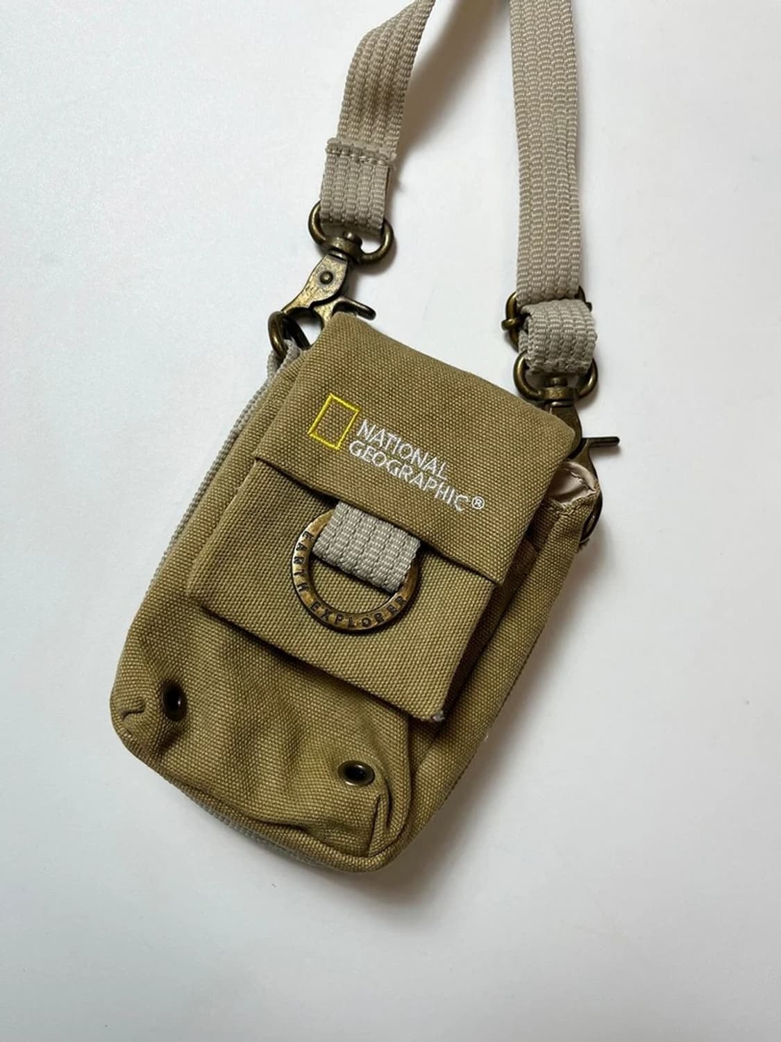 내셔널지오그래픽 Earth Explorer 미니 크로스백 Q1357 상품이미지3