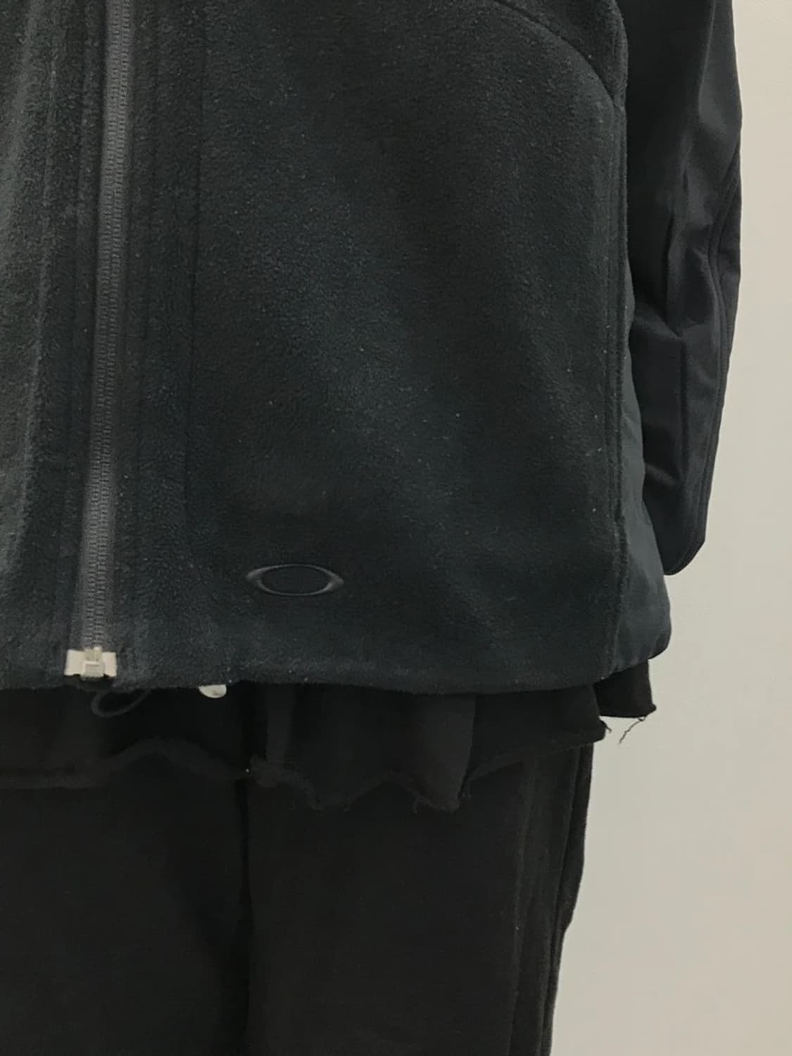 Oakley Black Tech Fleece Zip Hoodie 상품이미지4