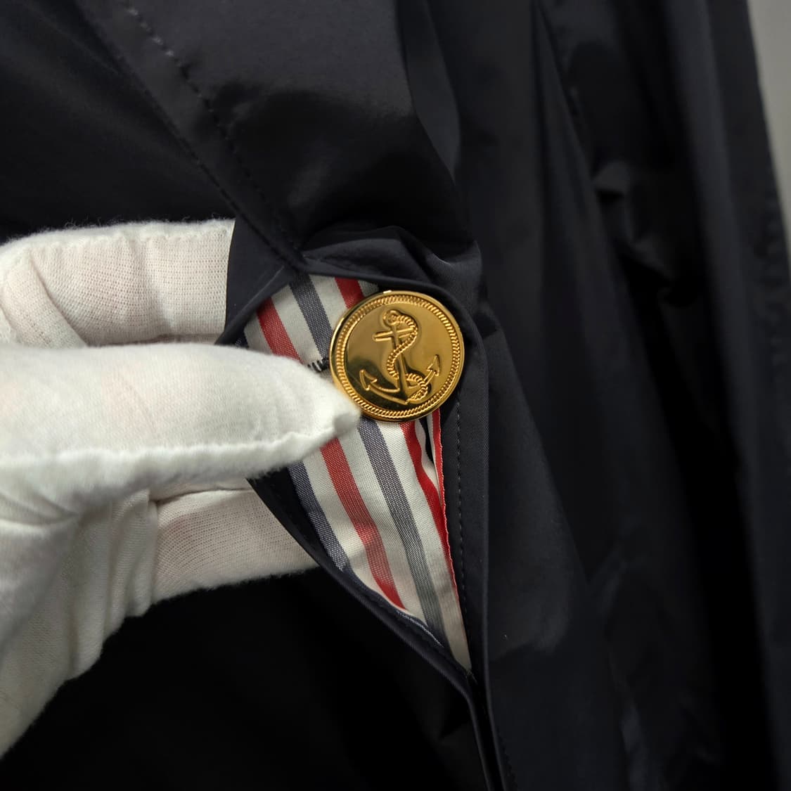 백화점판 / 톰브라운 금장 코트 자켓 오버핏1사이즈 상품이미지5