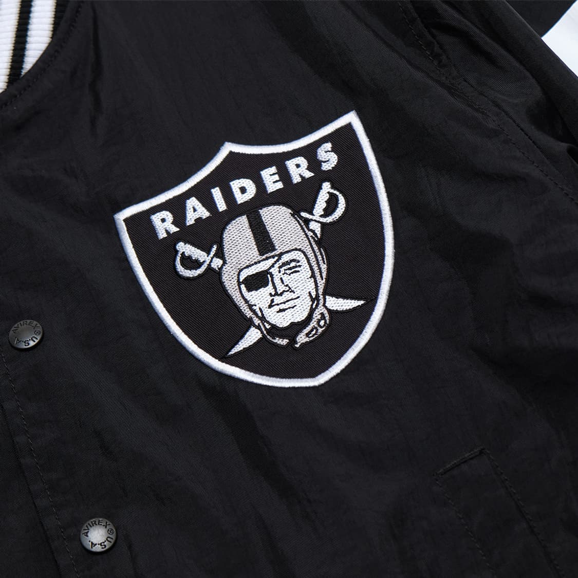 X NFL raiders nylon varsity jacket 상품이미지4