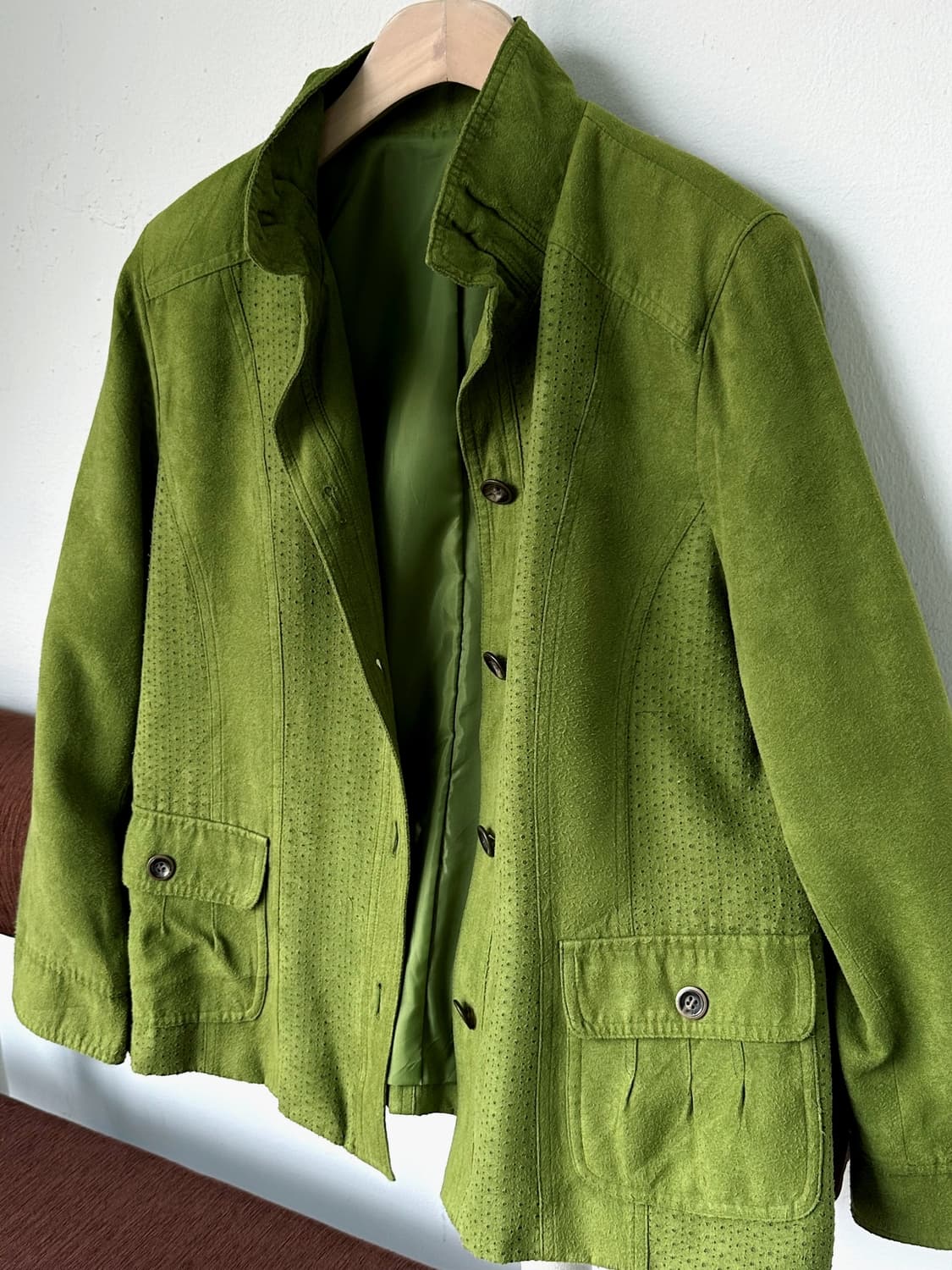 Vegan suede over shoulder blouson 상품이미지1