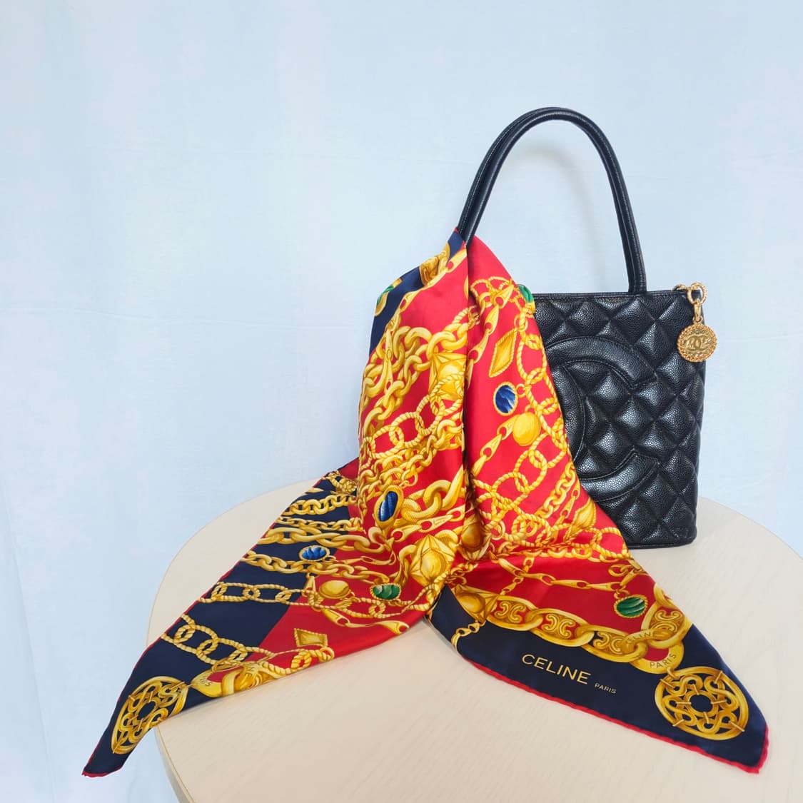 CELINE 셀린느 실크 스카프(88cm)[JBF9685-0009-04] 상품이미지1