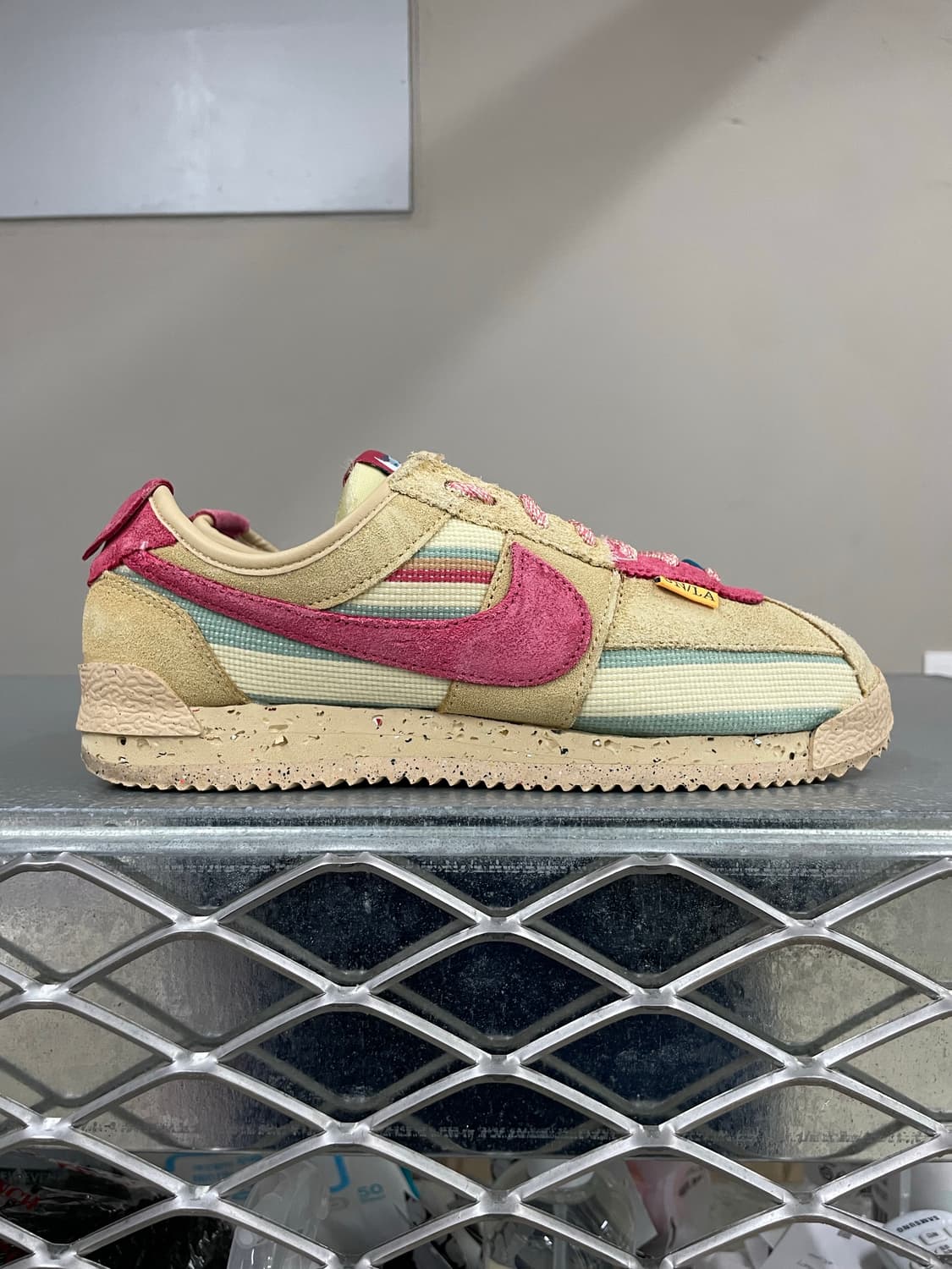 나이키 X 유니온 코르테즈 SP 세서미 245 상품이미지4