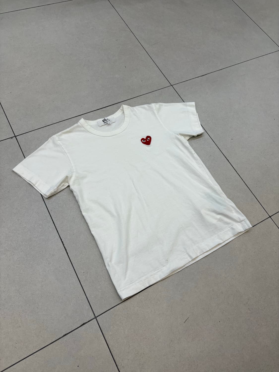 꼼데가르송 플레이 티셔츠 상품이미지2