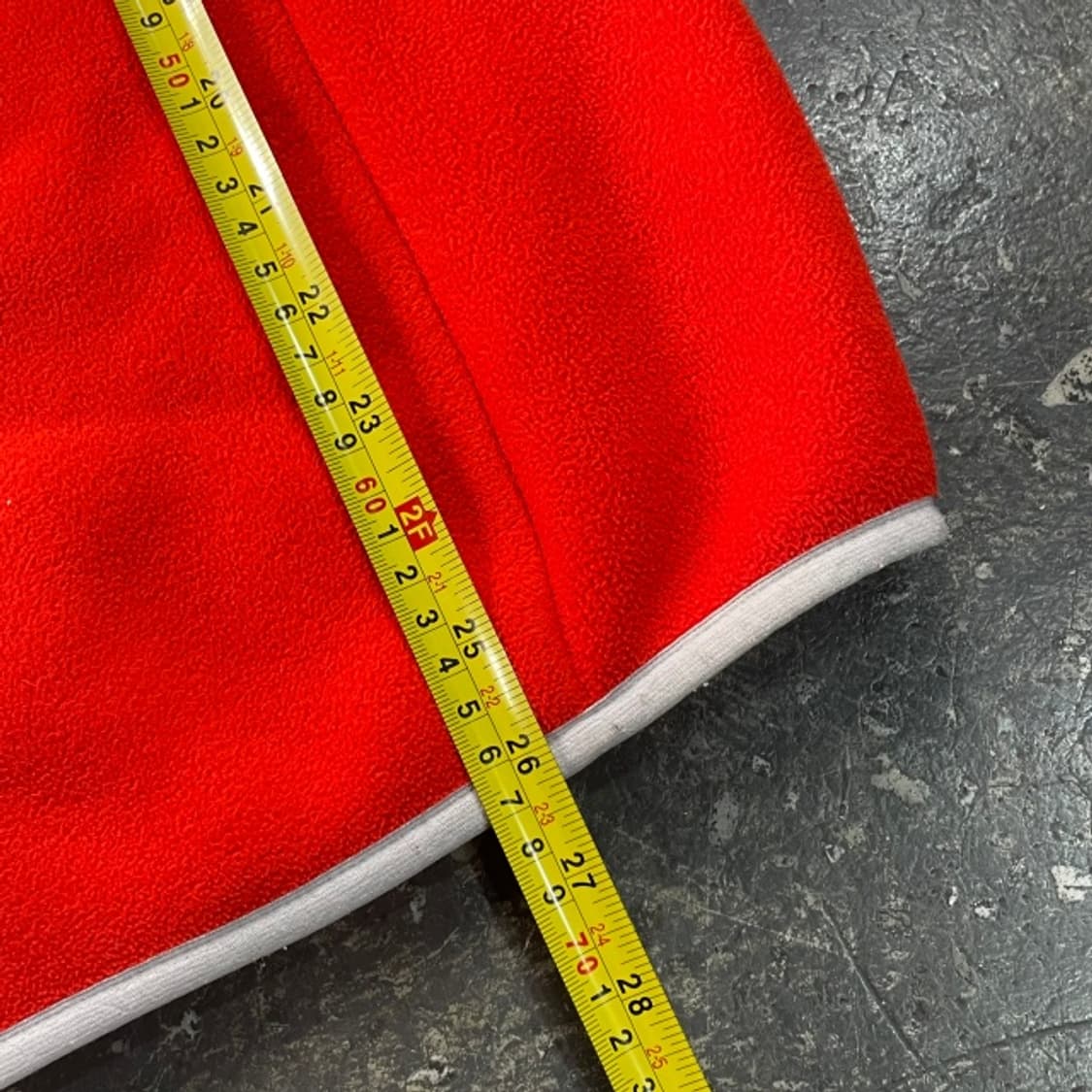 100 데상트 후리스  상품이미지7