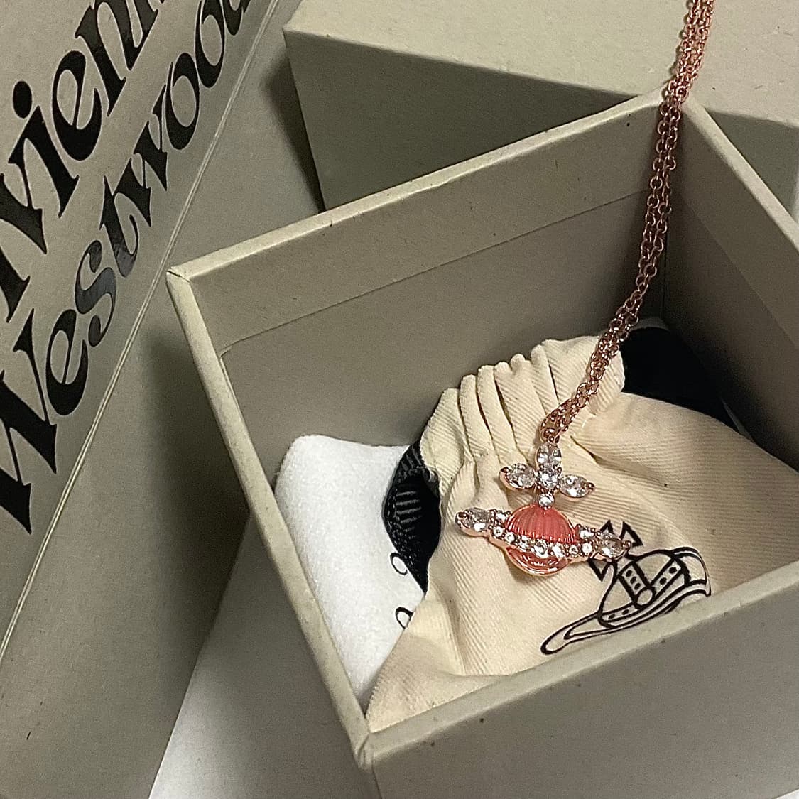 풀박스) 비비안웨스트우드 미레이 핑크 펜던트 목걸이 상품이미지1