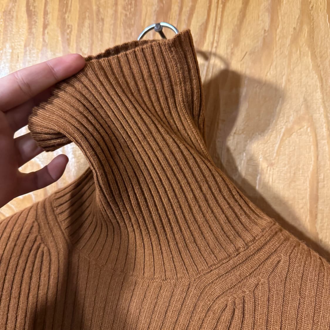 톰포드 캐시미어 100% 터틀넥 니트 판매 합니다. 상품이미지3