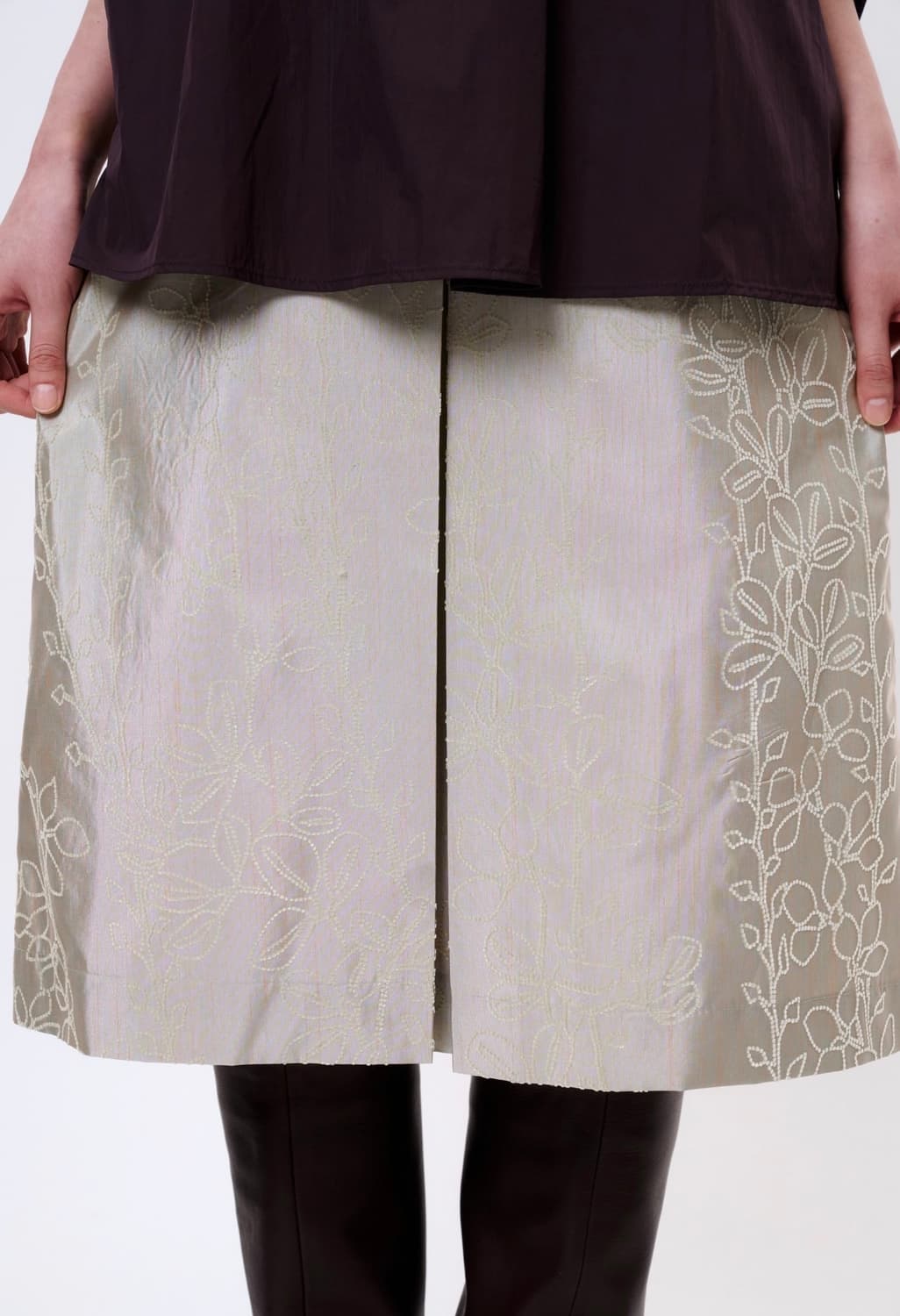 포코포스카 핀턱 미디 스커트 샌드  상품이미지3