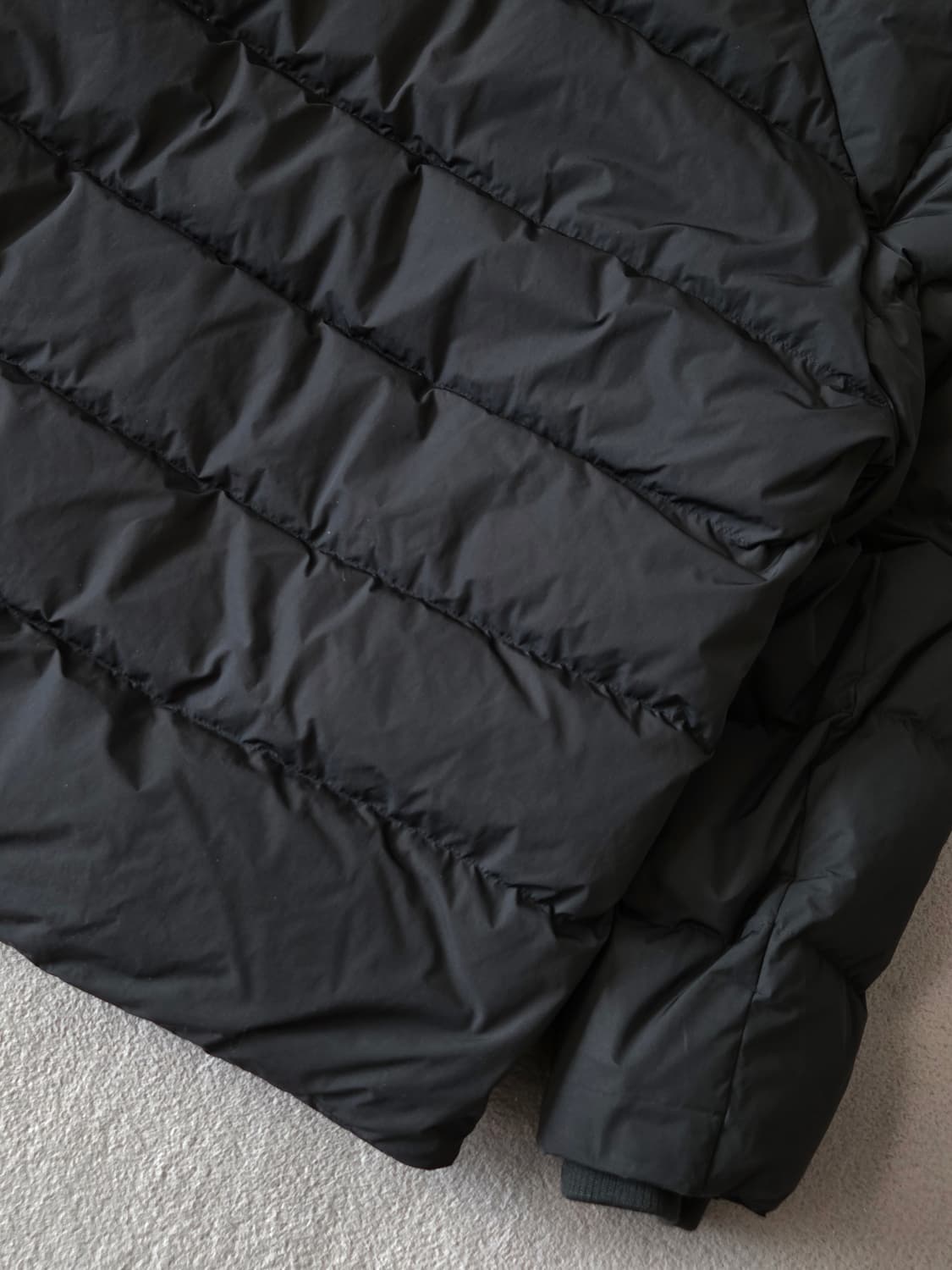 (110)
헤지스 구스다운 패딩점퍼 남
 상품이미지7