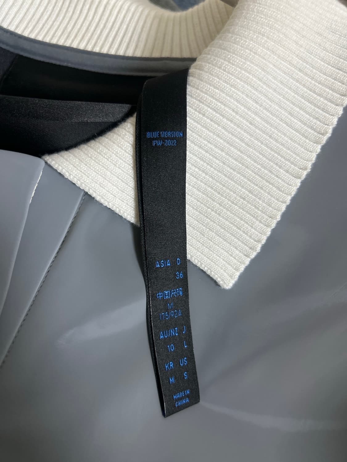 아디다스 블루버전 크롭 폴로 상품이미지3