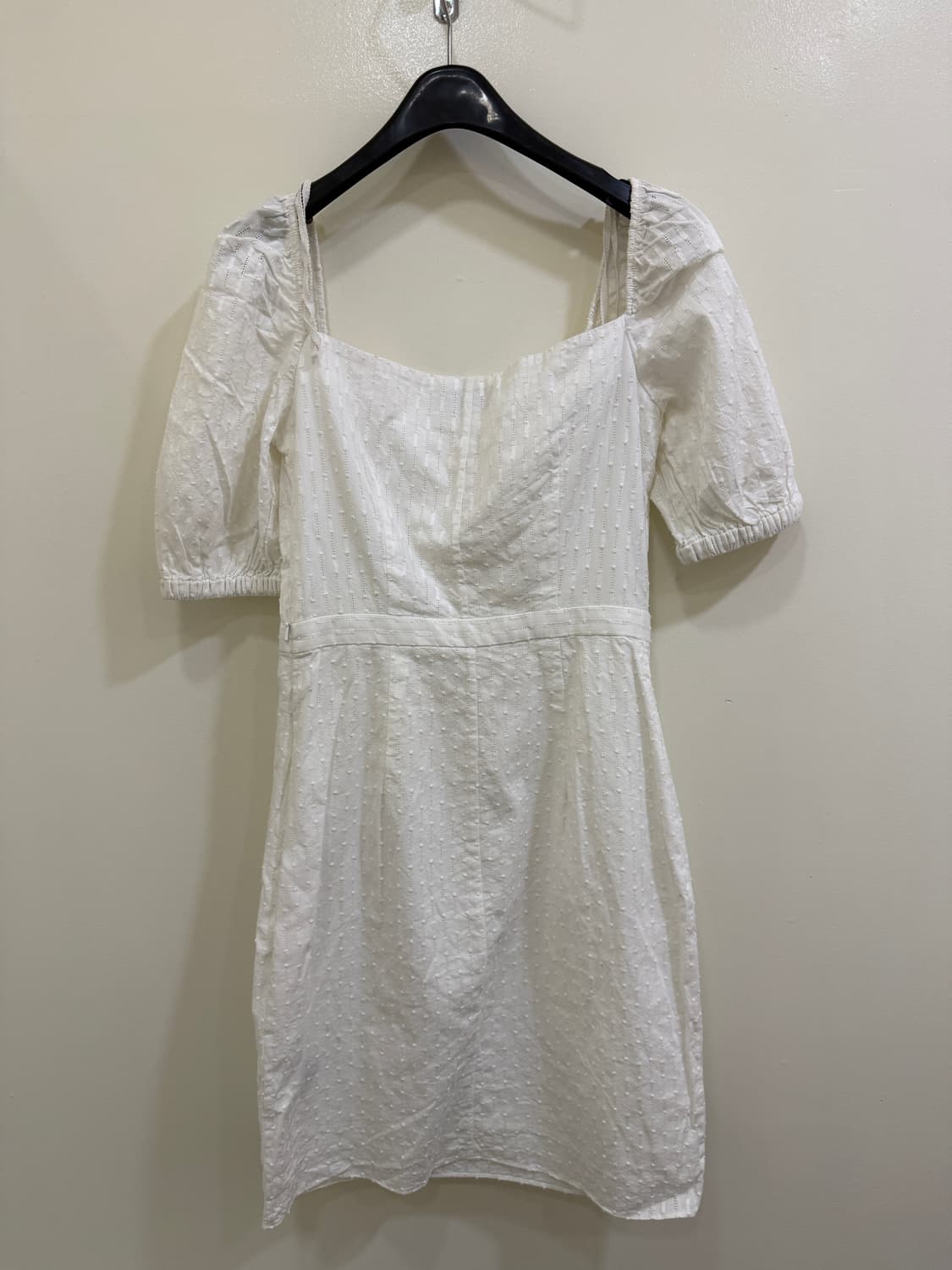 앤아더스토리즈 화이트 퍼프 원피스(정품) 상품이미지1