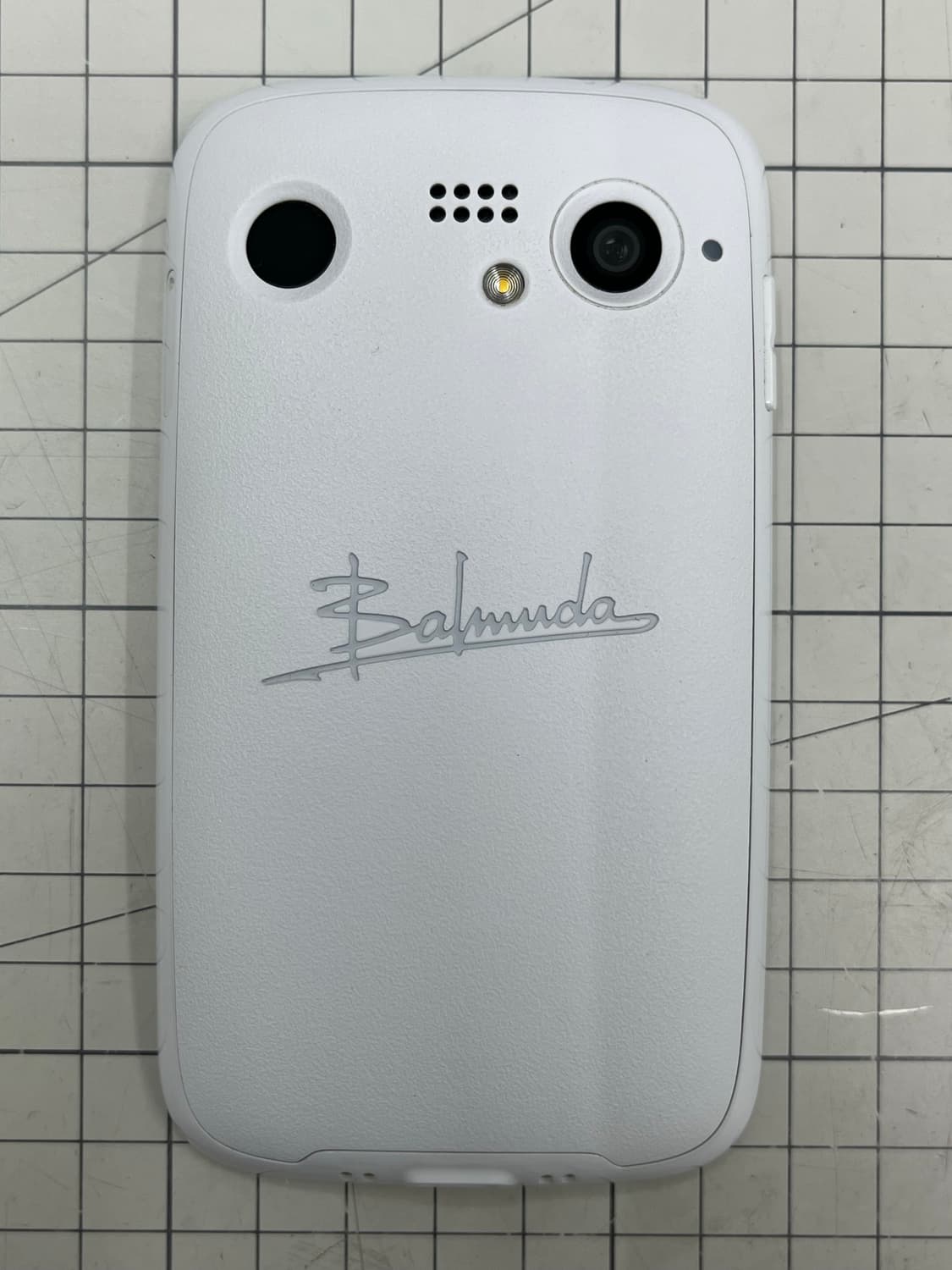 발뮤다폰 128기가 화이트 상품이미지3