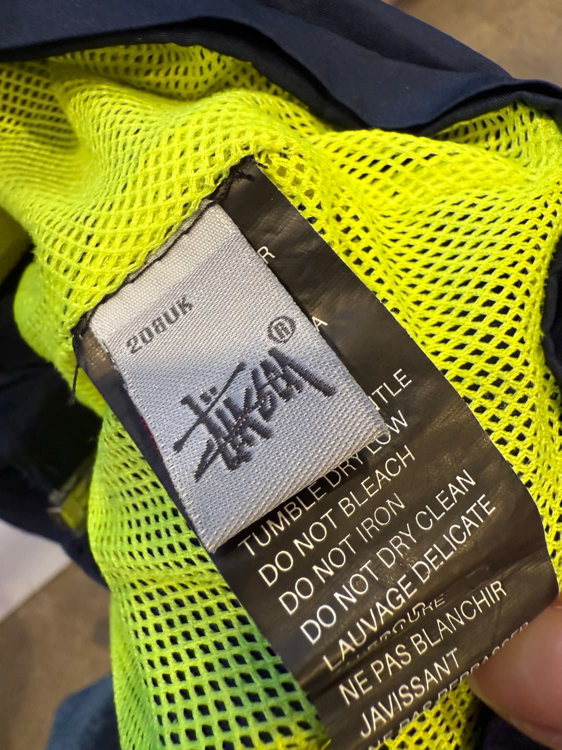 스투시 기어 그레이블랙 바람막이 상품이미지4