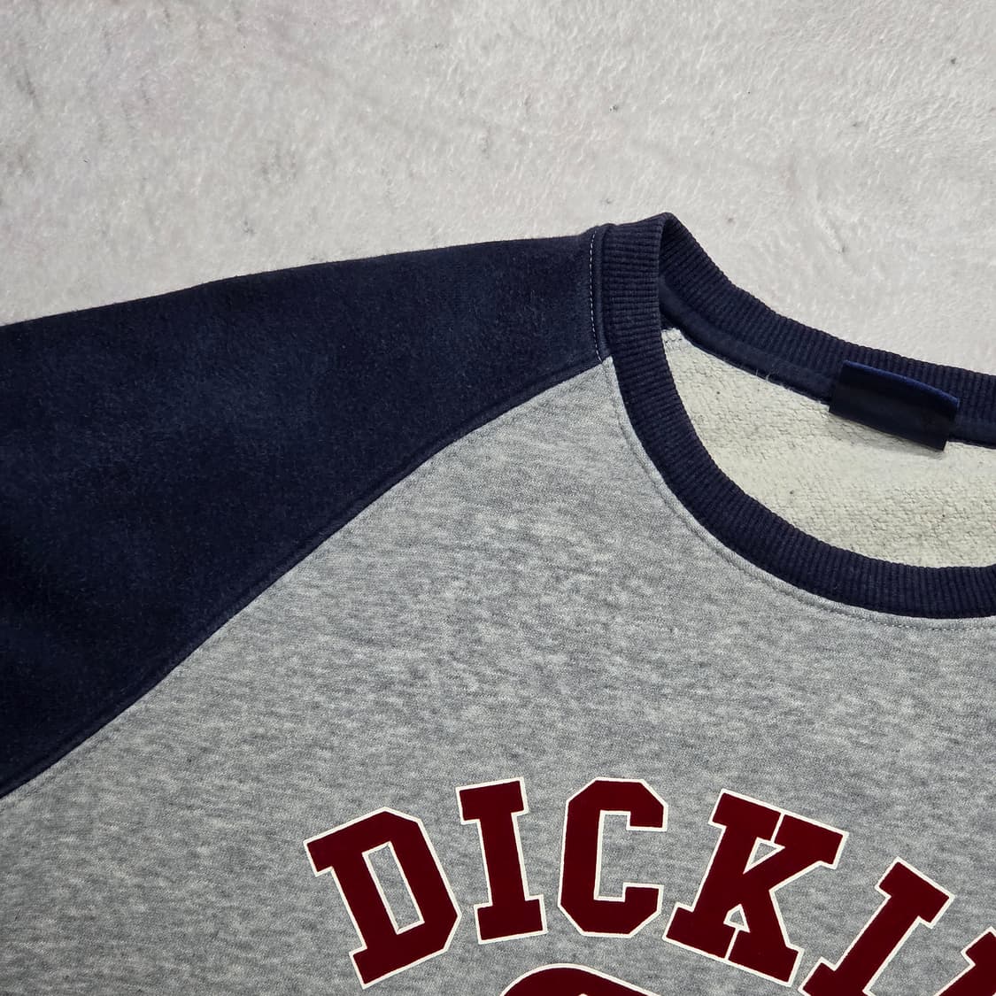 디키즈 네이비 그레이 배색 맨투맨 상품이미지2