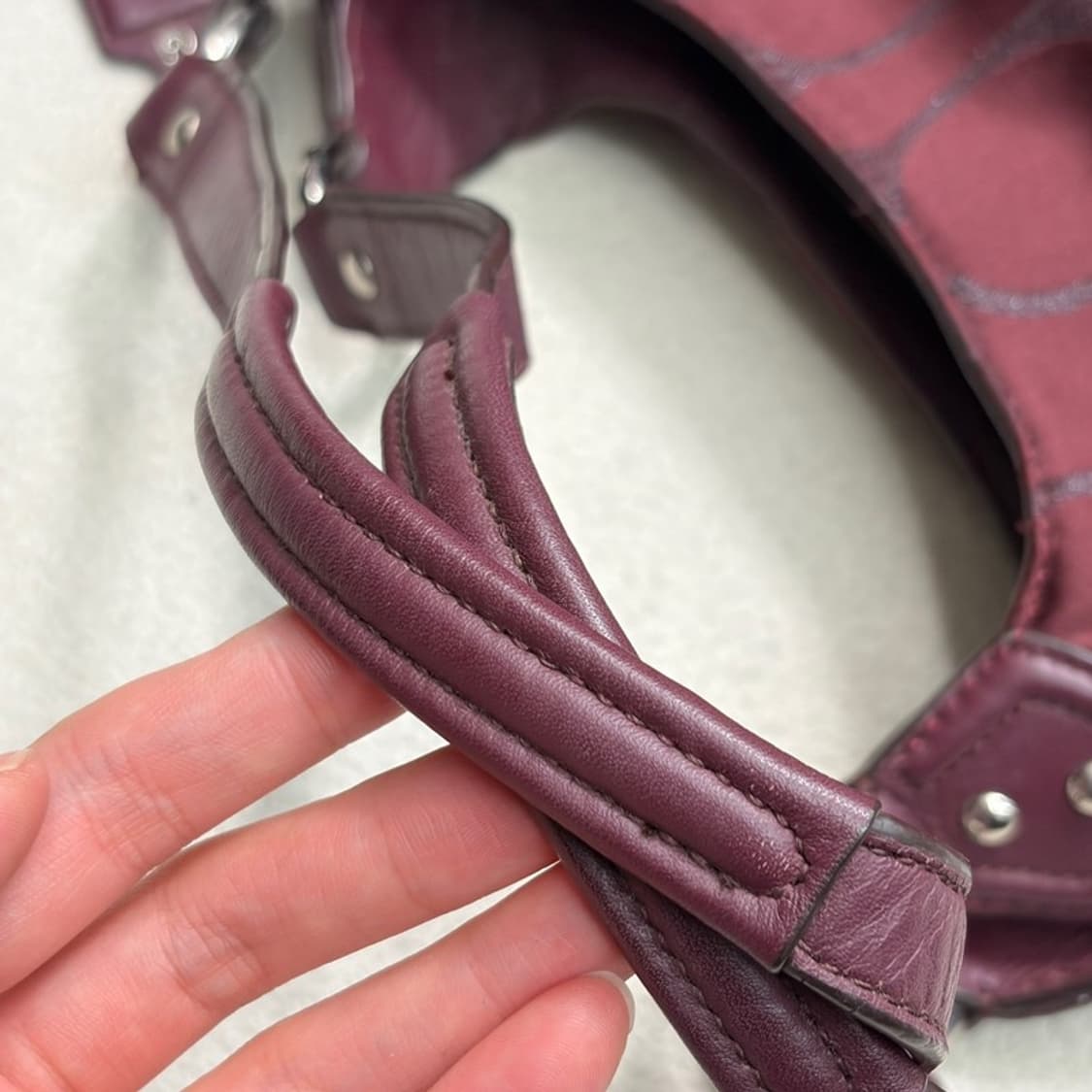 COACH 시그니처 버클 호보백 상품이미지4