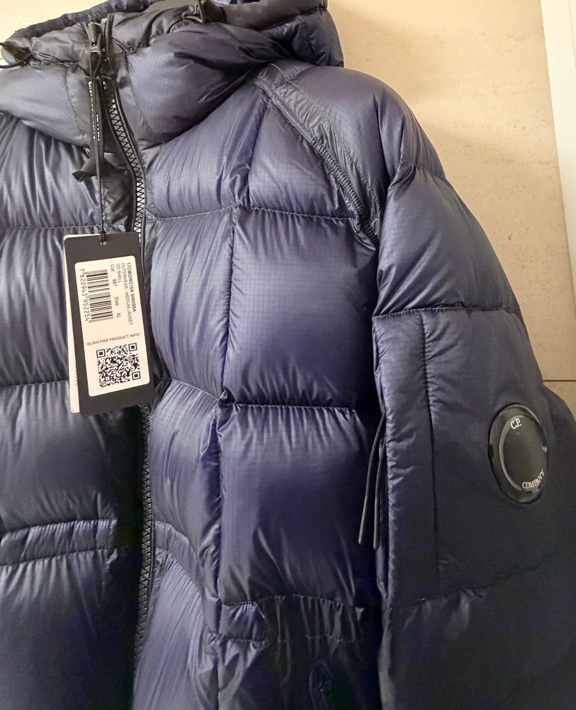 CP컴퍼니 / DD쉘 패딩 에스테이트 블루 / XL 상품이미지2