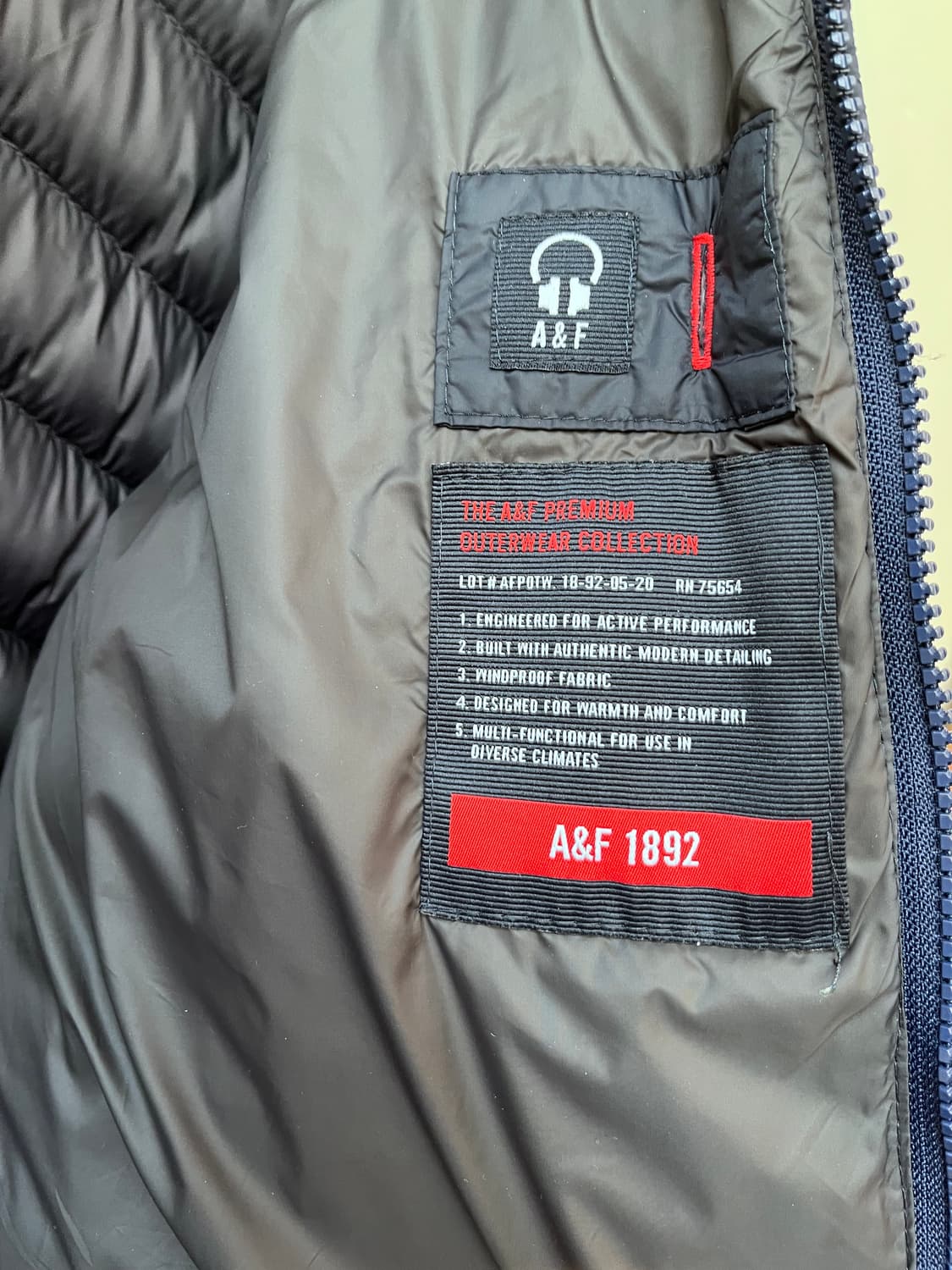 아베크롬비 남성 후드덕다운패딩 상품이미지8