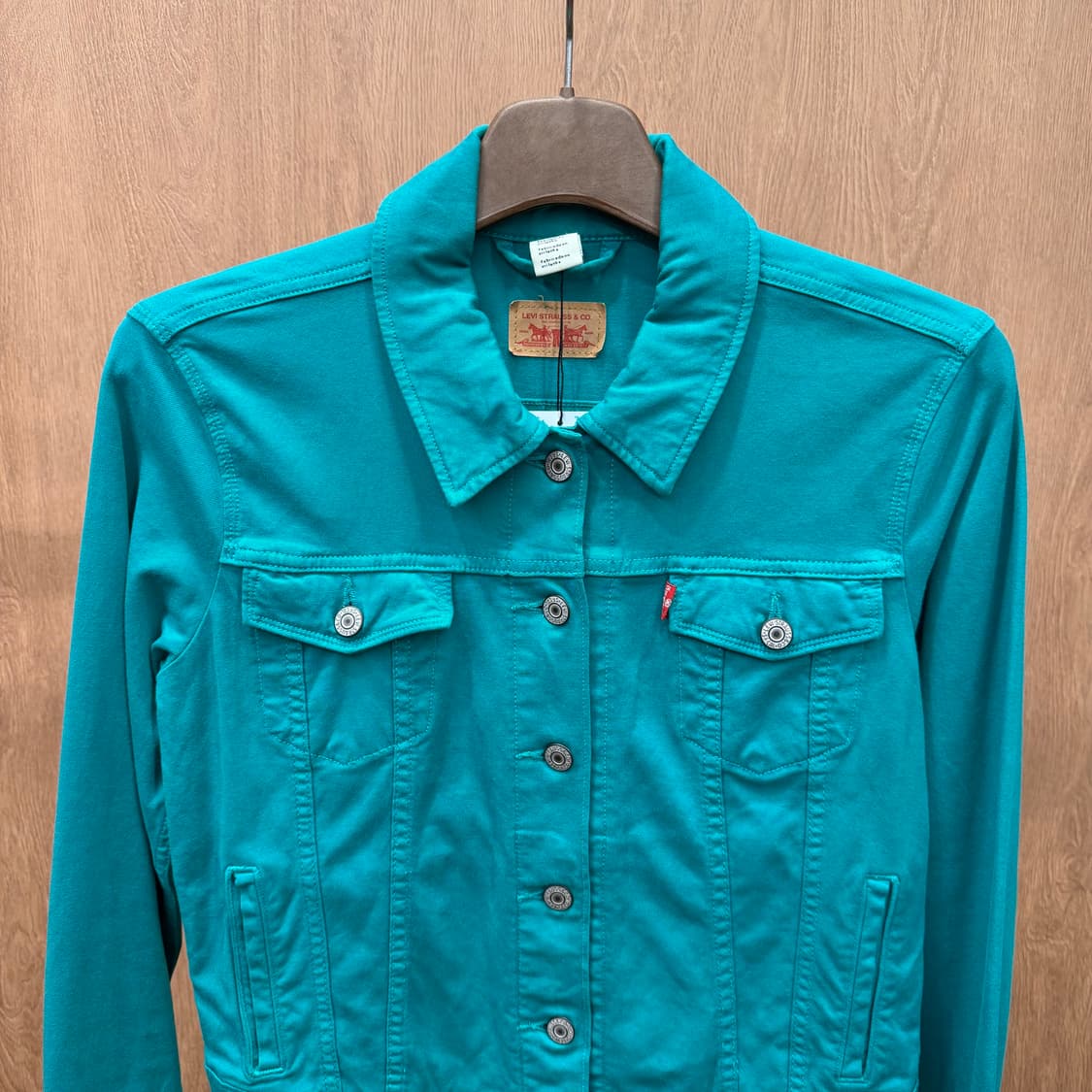 리바이스 코튼 컬러 데님 트러커 자켓 플랩 포켓 레드 탭 디테일 청록 상품이미지4